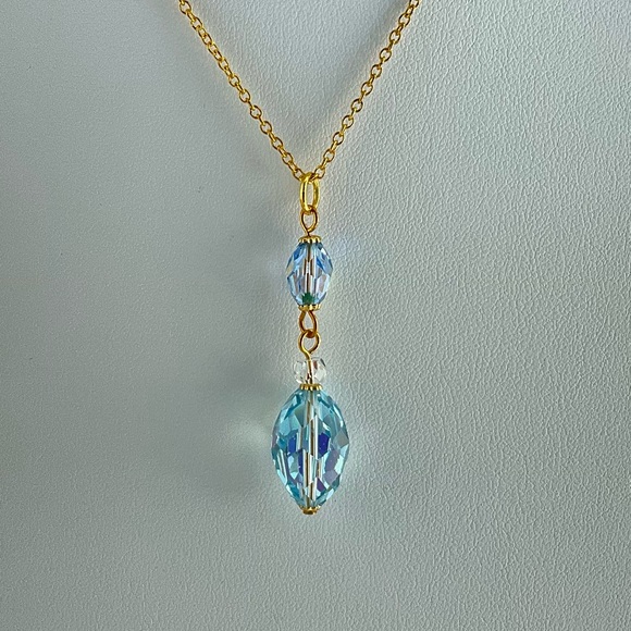 Aurora Borealis Crystals Pendant Necklace, Handmade, Aqua Blue, Vintage Crystals - Picture 3 of 8